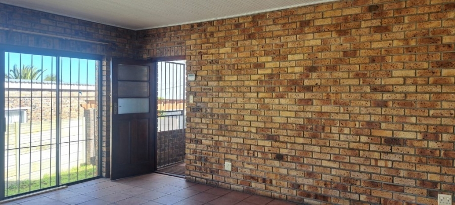 3 Bedroom Property for Sale in Kleinmond Western Cape